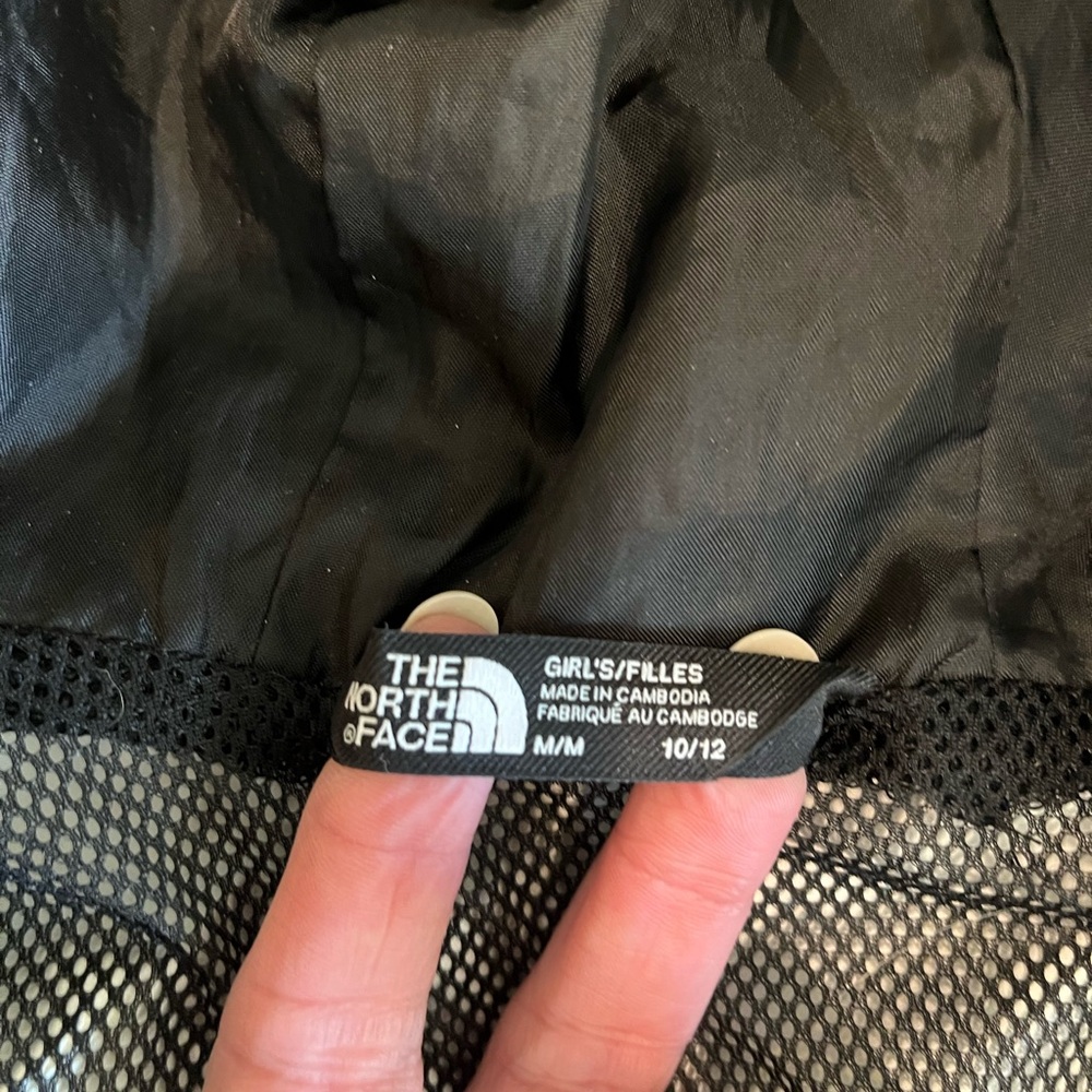Kids Northface rain jacket. Black. Size 10/12. - Picture 2 of 4